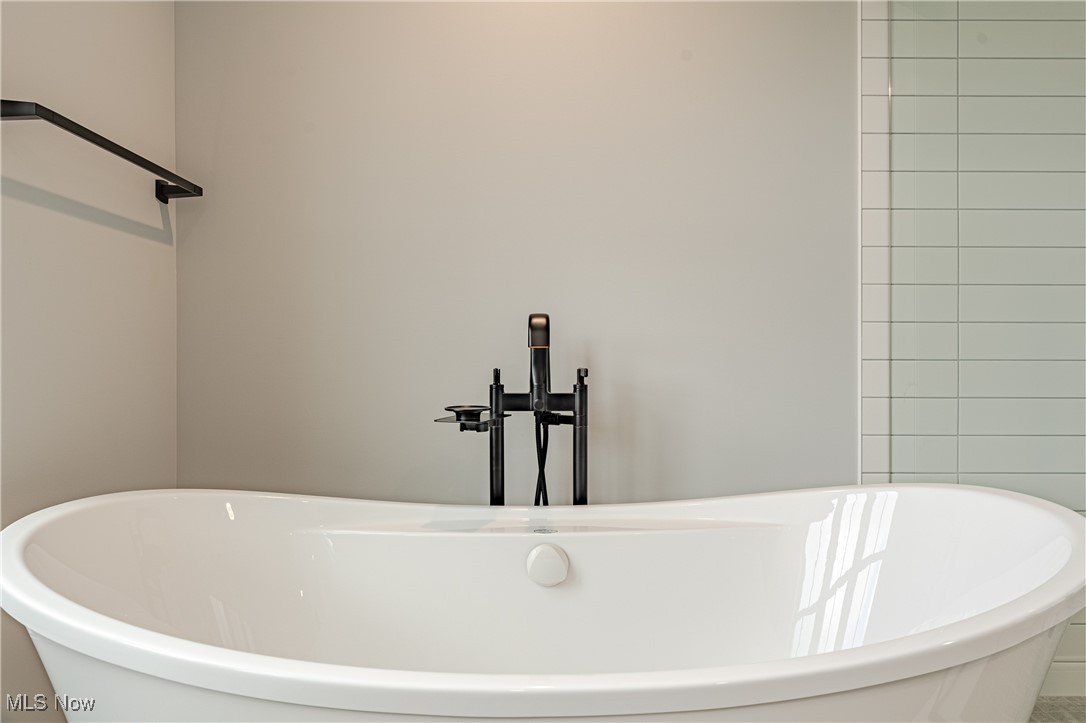 588 Magnolia Court Mayfield OH 44143
