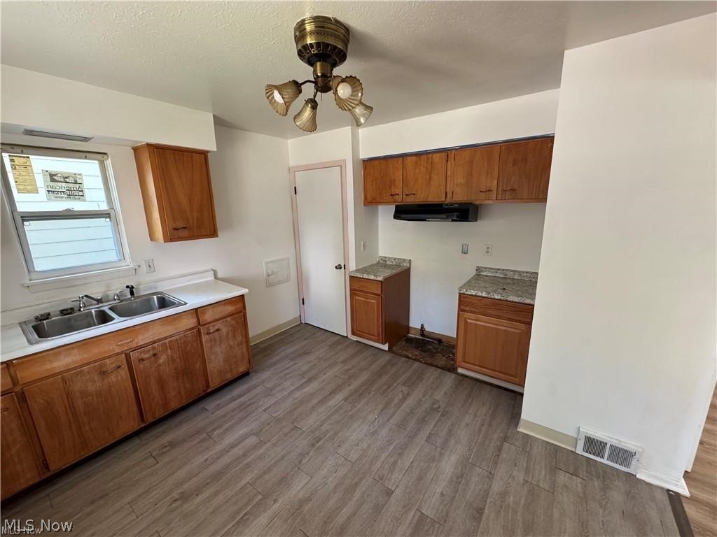 990 E 129th Street Cleveland OH 44108