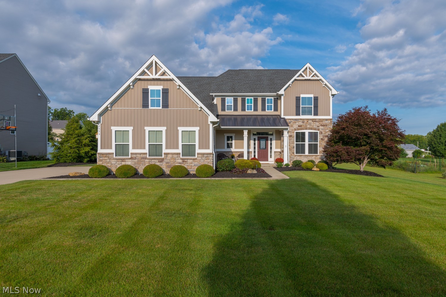 2556 Palmer Lane Avon OH 44011