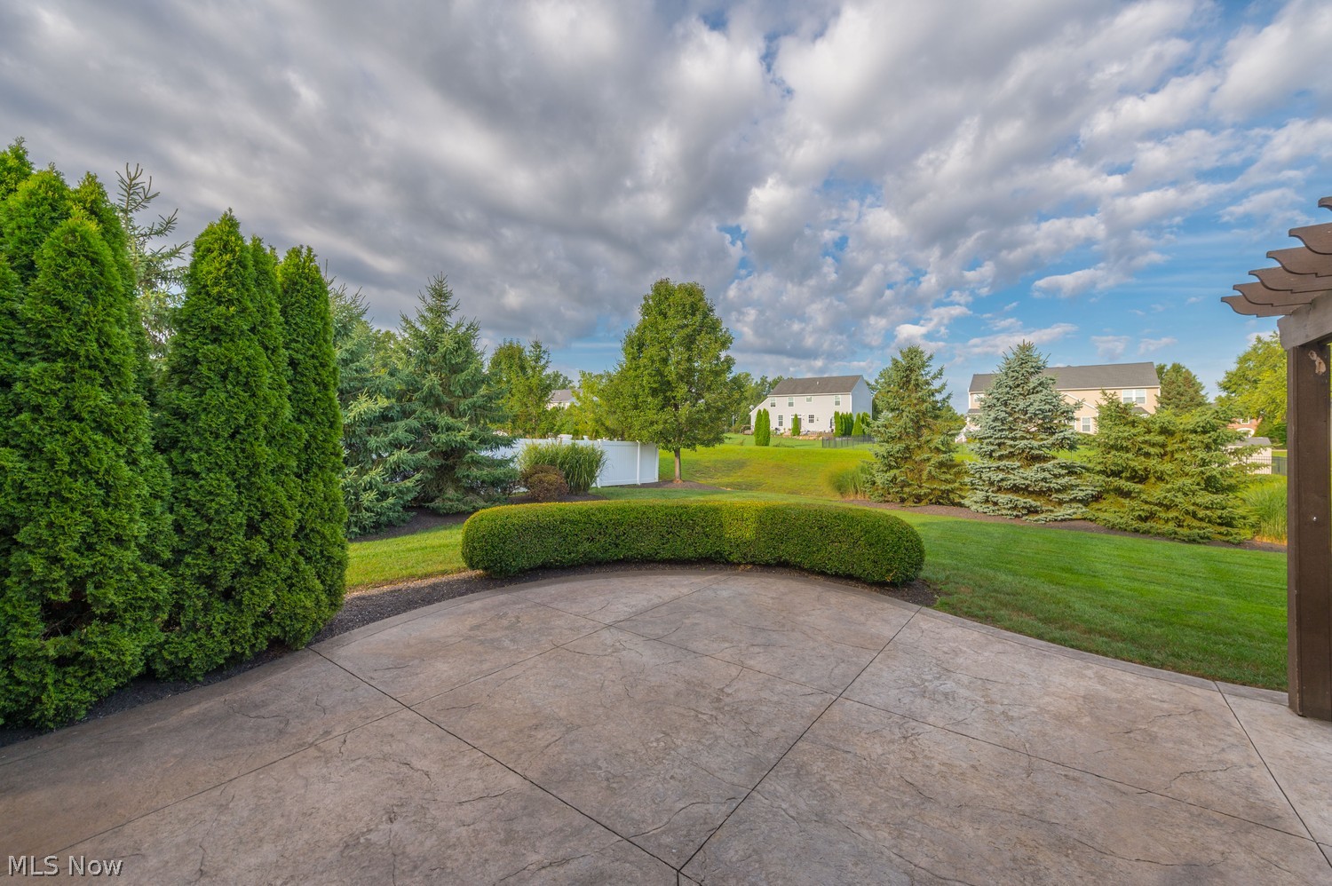 2556 Palmer Lane Avon OH 44011