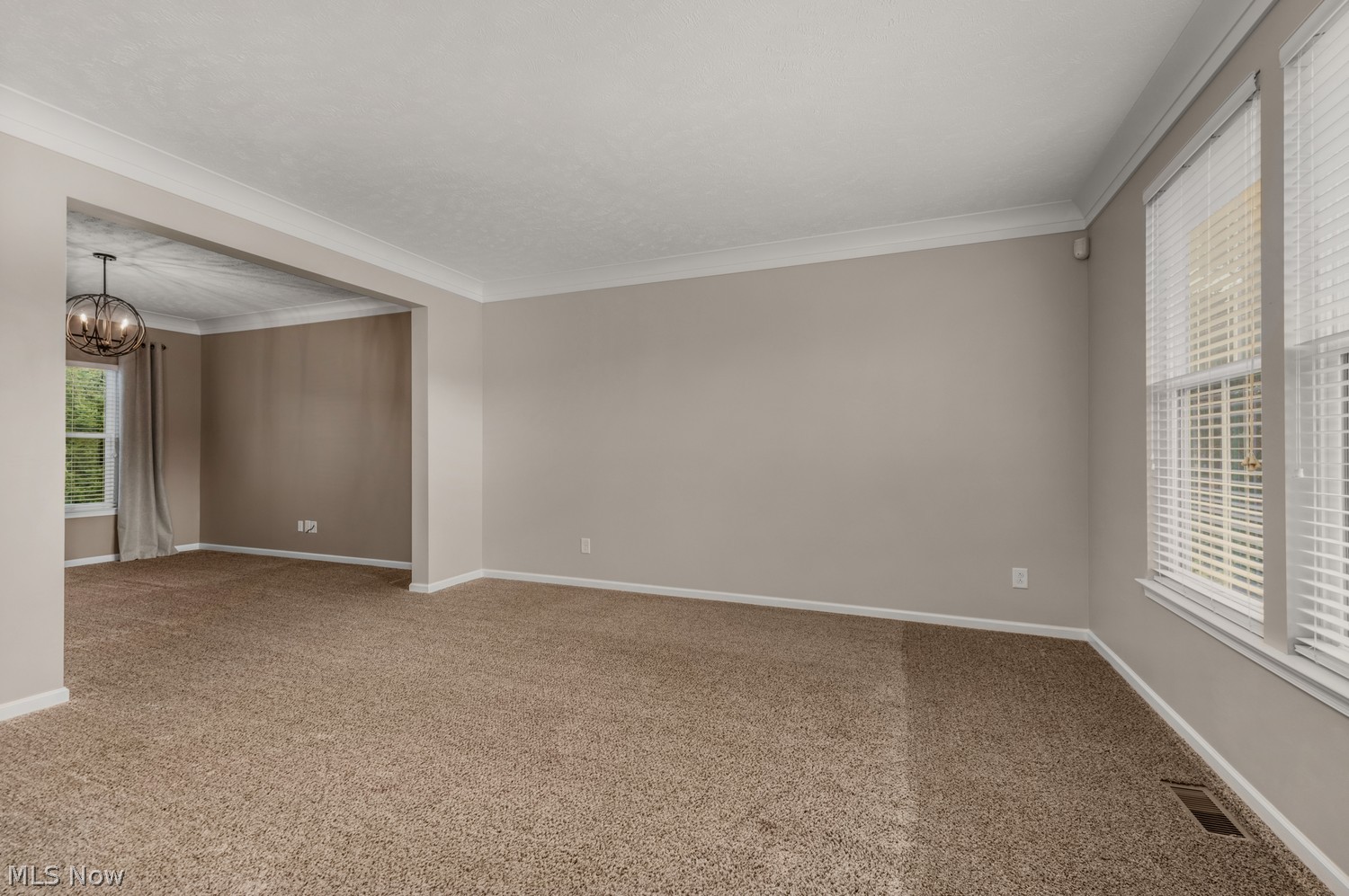 2556 Palmer Lane Avon OH 44011