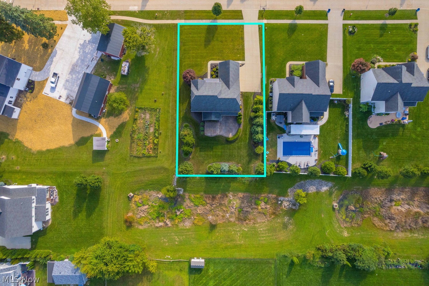 2556 Palmer Lane Avon OH 44011
