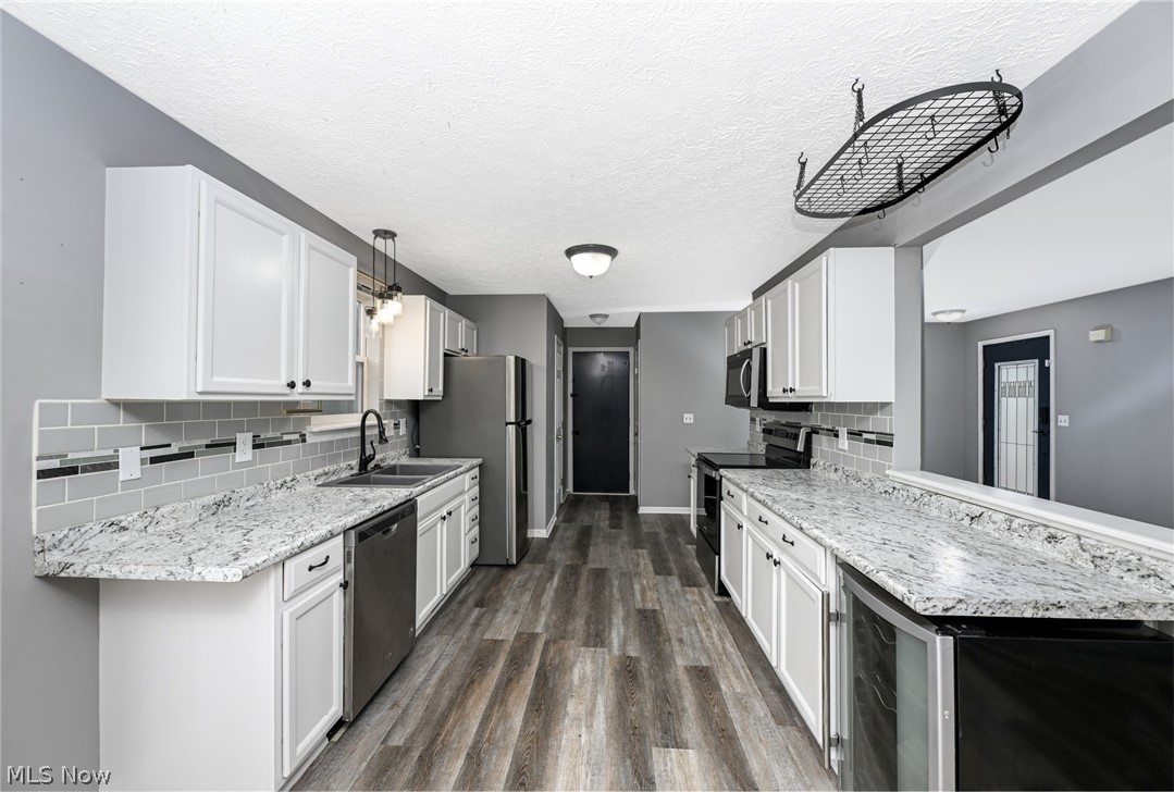 1083 Reeves Court Lakemore OH 44312