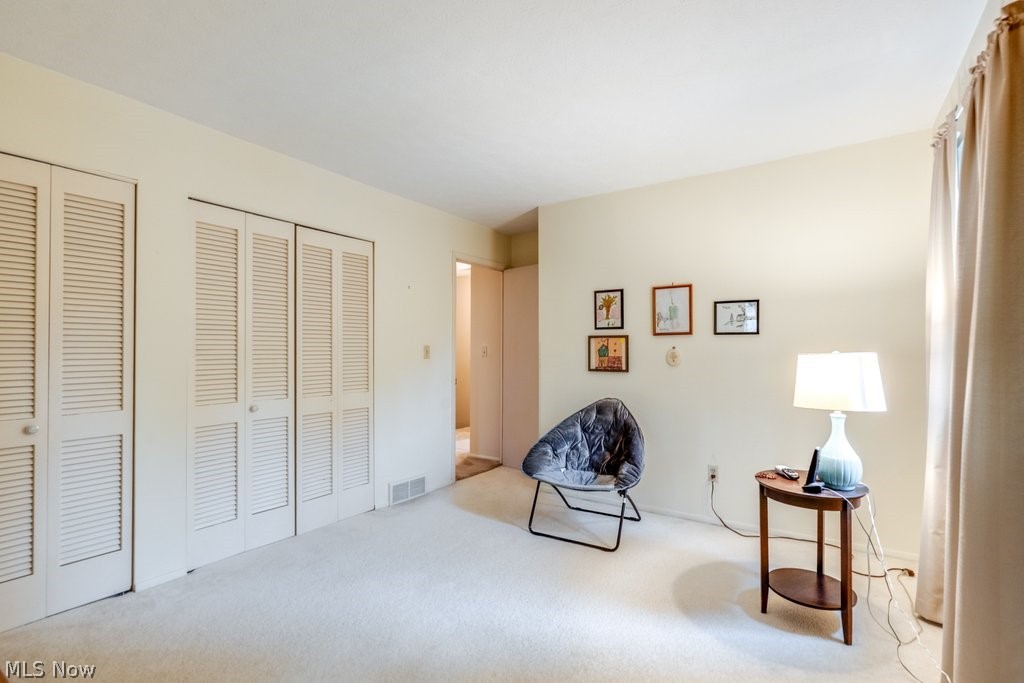 6100 Paisley Drive North Olmsted OH 44070