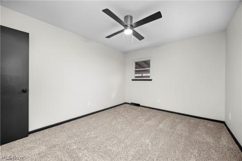 897 Livermore Lane Elyria OH 44035