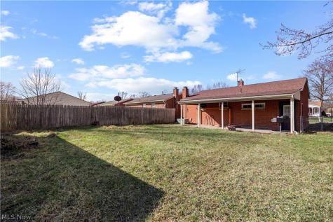 897 Livermore Lane Elyria OH 44035
