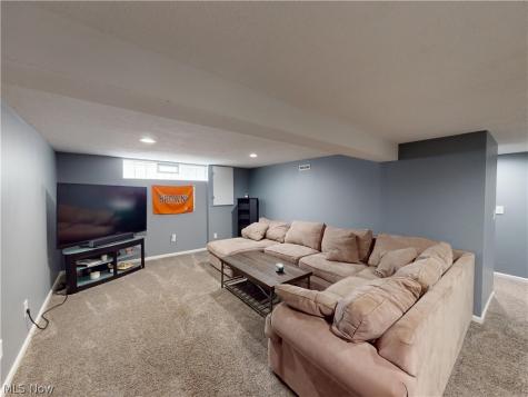 7990 Stockbridge Road Mentor OH 44060