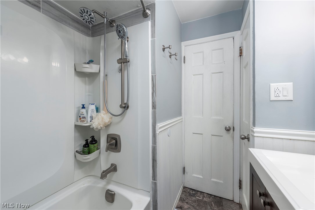 11108 Wadsworth Avenue Garfield Heights OH 44125