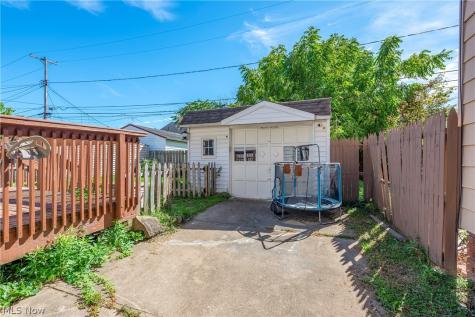 11108 Wadsworth Avenue Garfield Heights OH 44125
