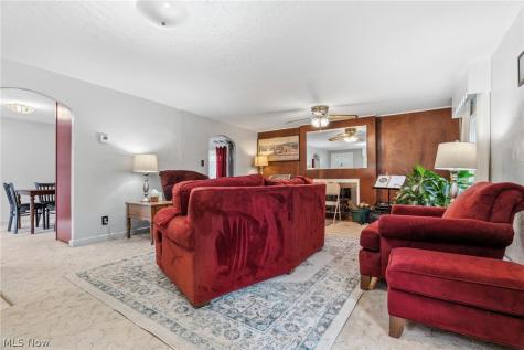 297 S Rockhill Avenue Alliance OH 44601