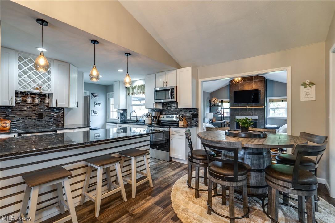 12905 Cherry Lane Chesterland OH 44026