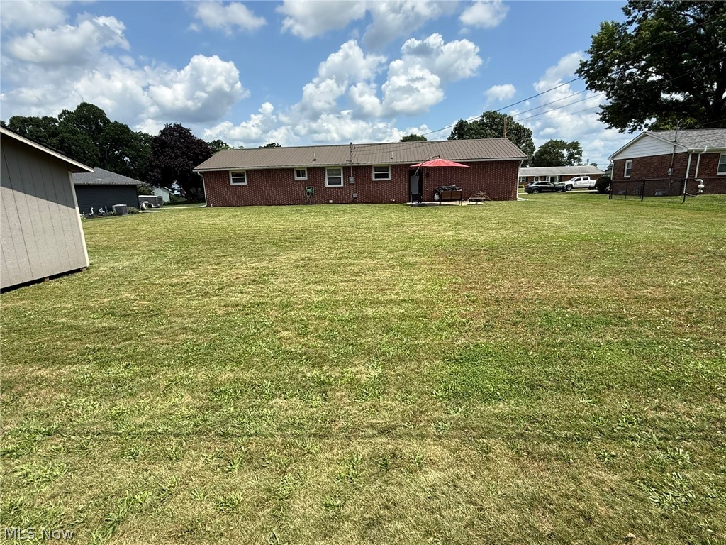 1038 2nd Street SW New Philadelphia OH 44663