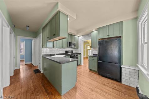 2612 Canterbury Road Cleveland Heights OH 44118