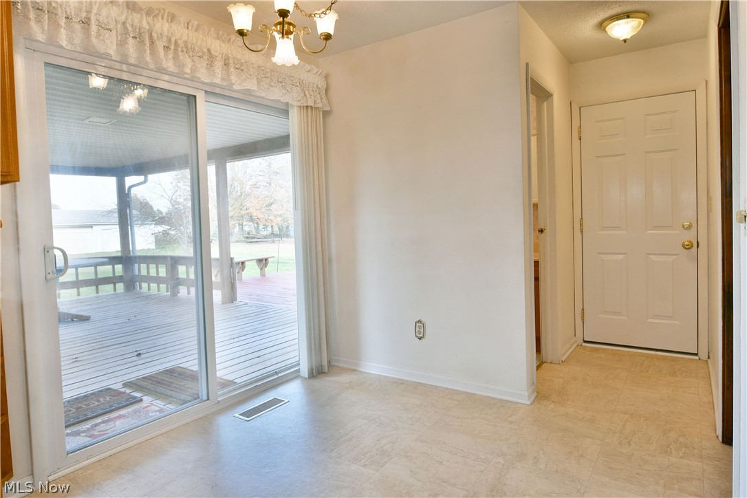 1061 Wilson Sharpsville Road Cortland OH 44410