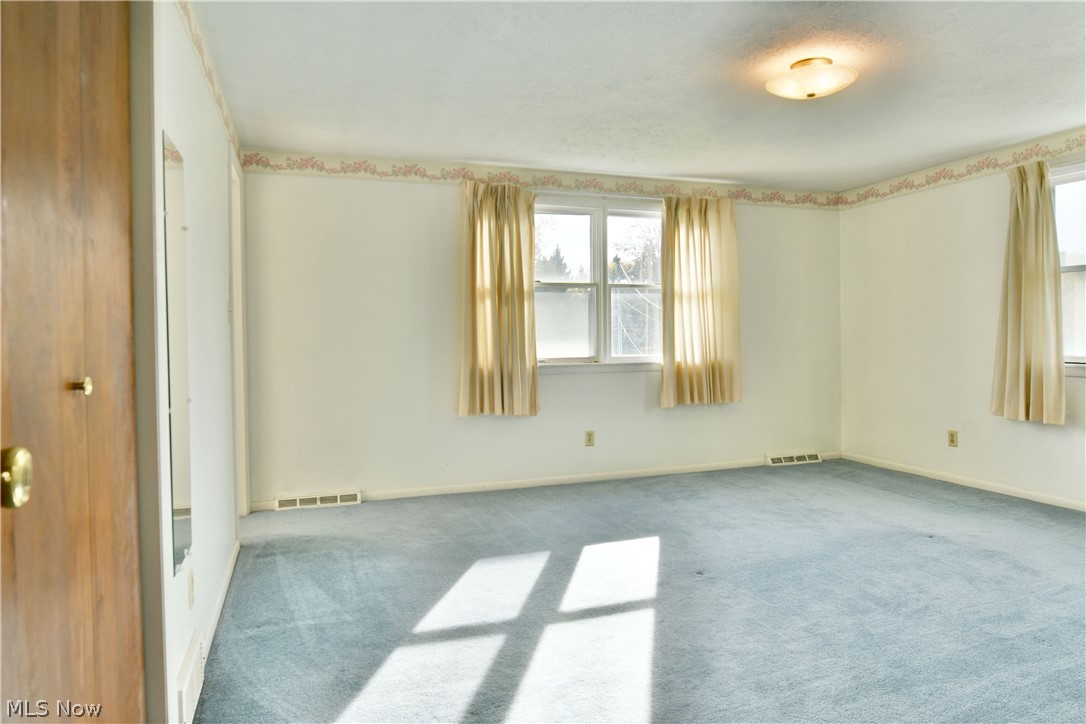 1061 Wilson Sharpsville Road Cortland OH 44410