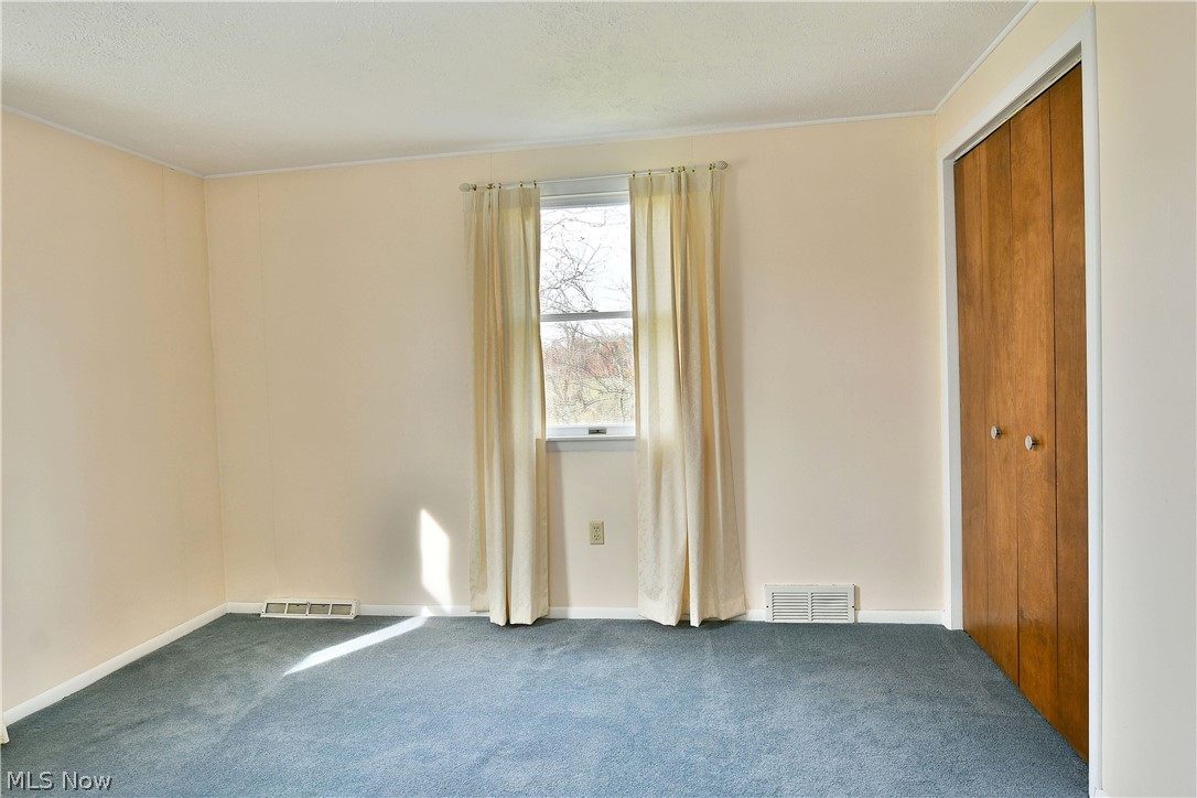 1061 Wilson Sharpsville Road Cortland OH 44410