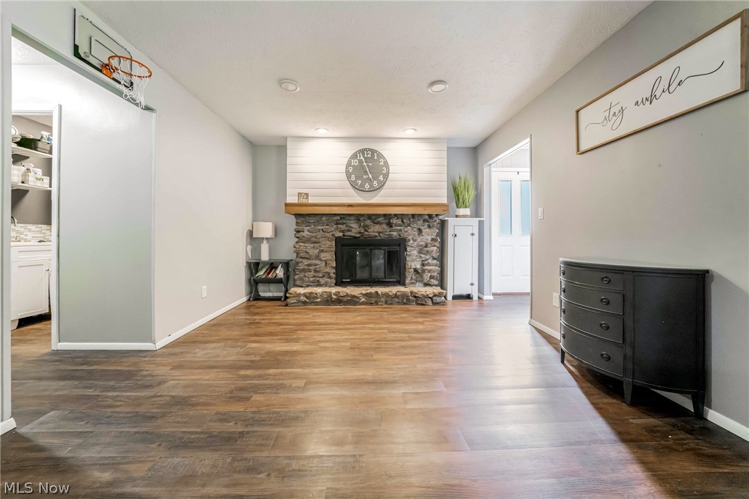 6165 Creekside Lane North Ridgeville OH 44039