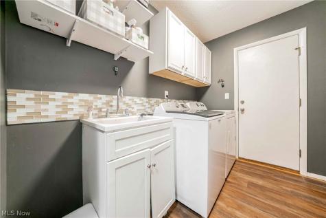 6165 Creekside Lane North Ridgeville OH 44039