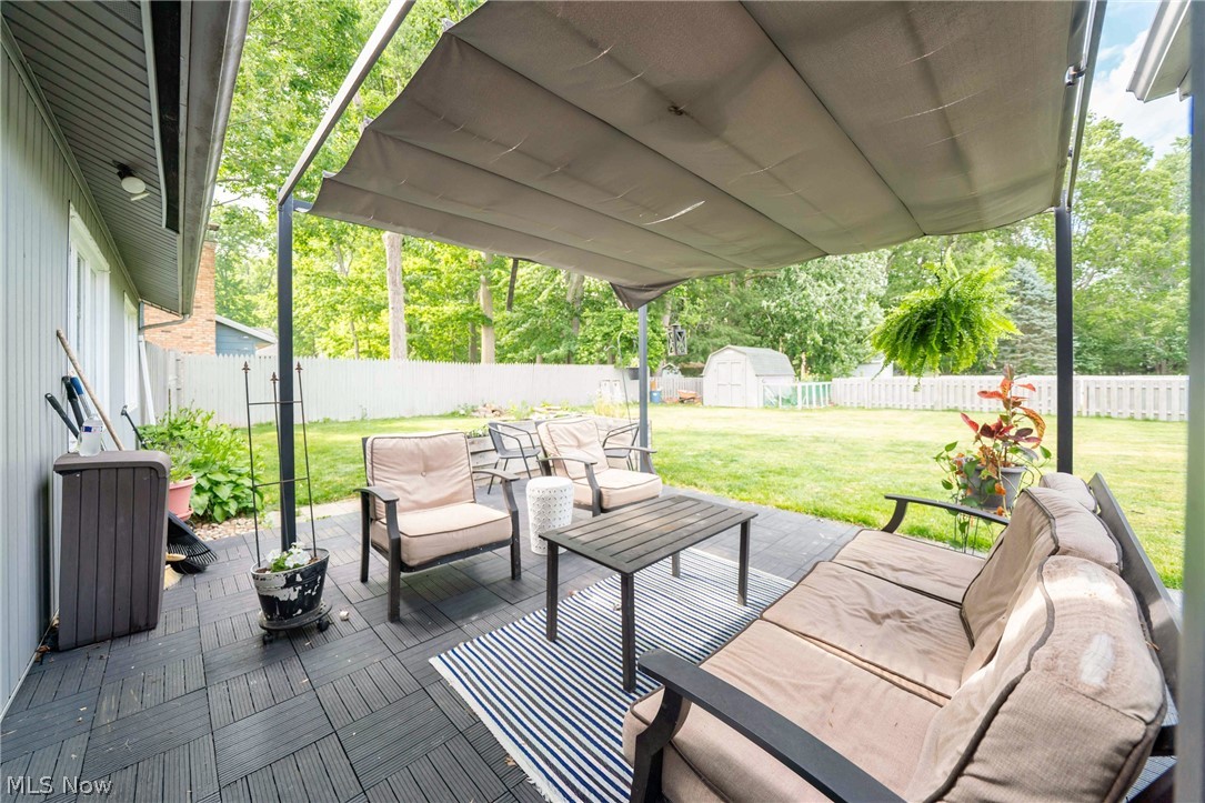 6165 Creekside Lane North Ridgeville OH 44039