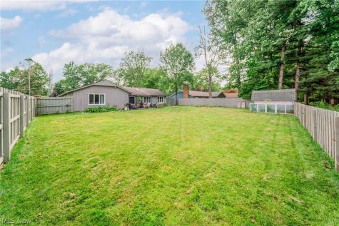 6165 Creekside Lane North Ridgeville OH 44039