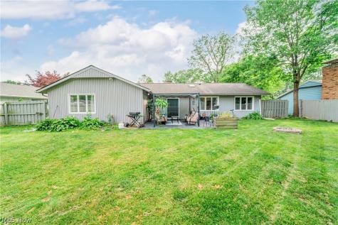 6165 Creekside Lane North Ridgeville OH 44039