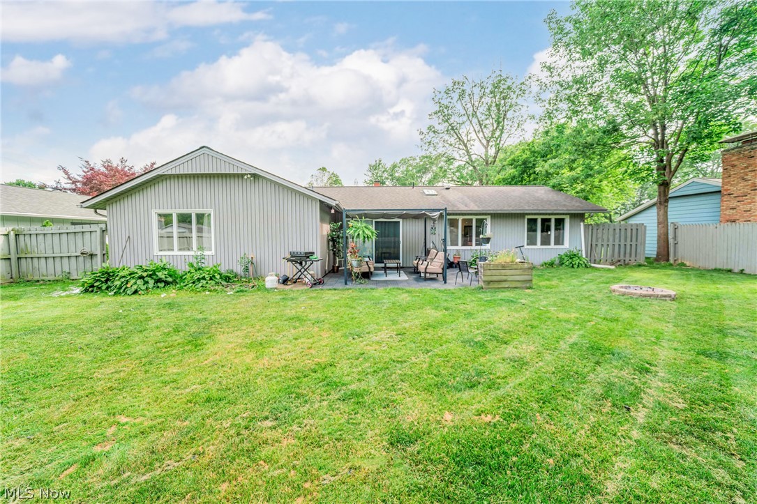 6165 Creekside Lane North Ridgeville OH 44039