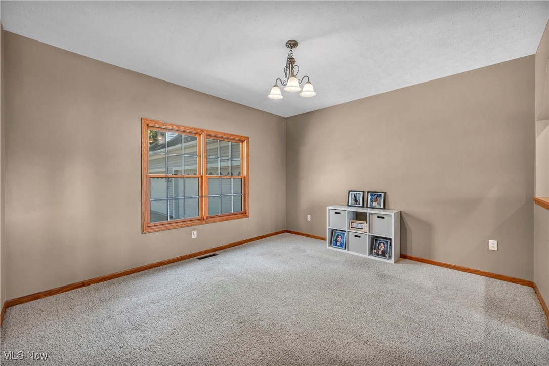 596 Vaughn Trail Akron OH 44319