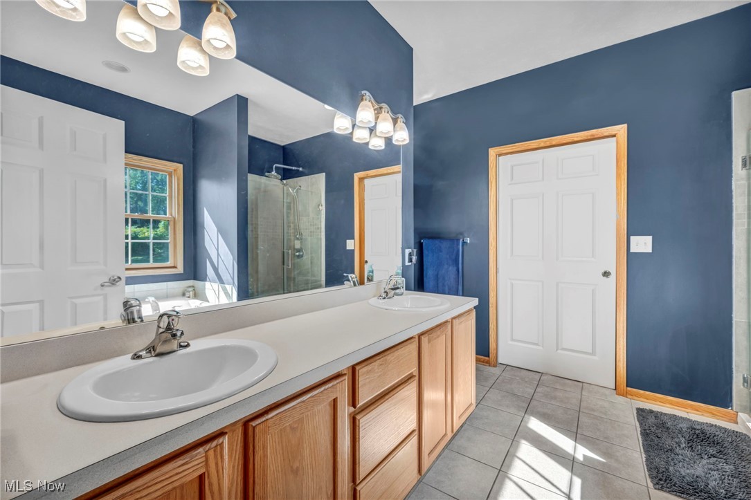 596 Vaughn Trail Akron OH 44319