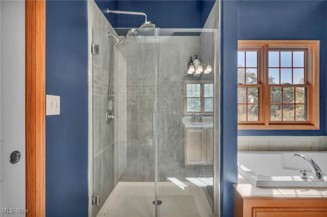 596 Vaughn Trail Akron OH 44319