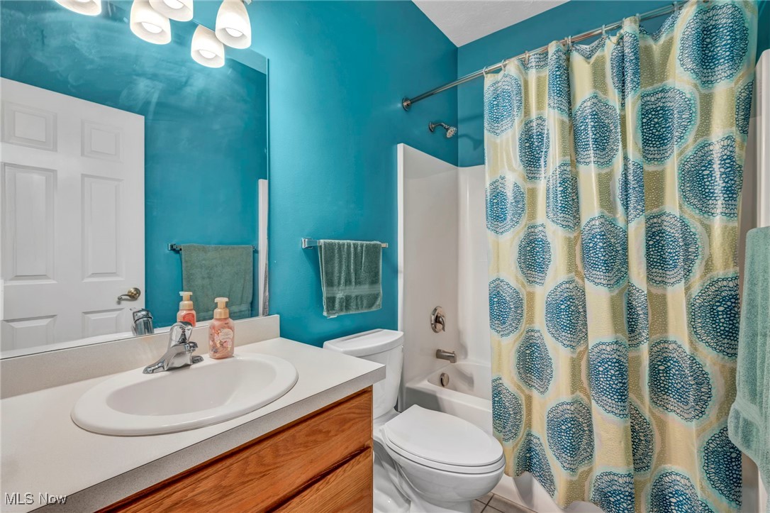 596 Vaughn Trail Akron OH 44319