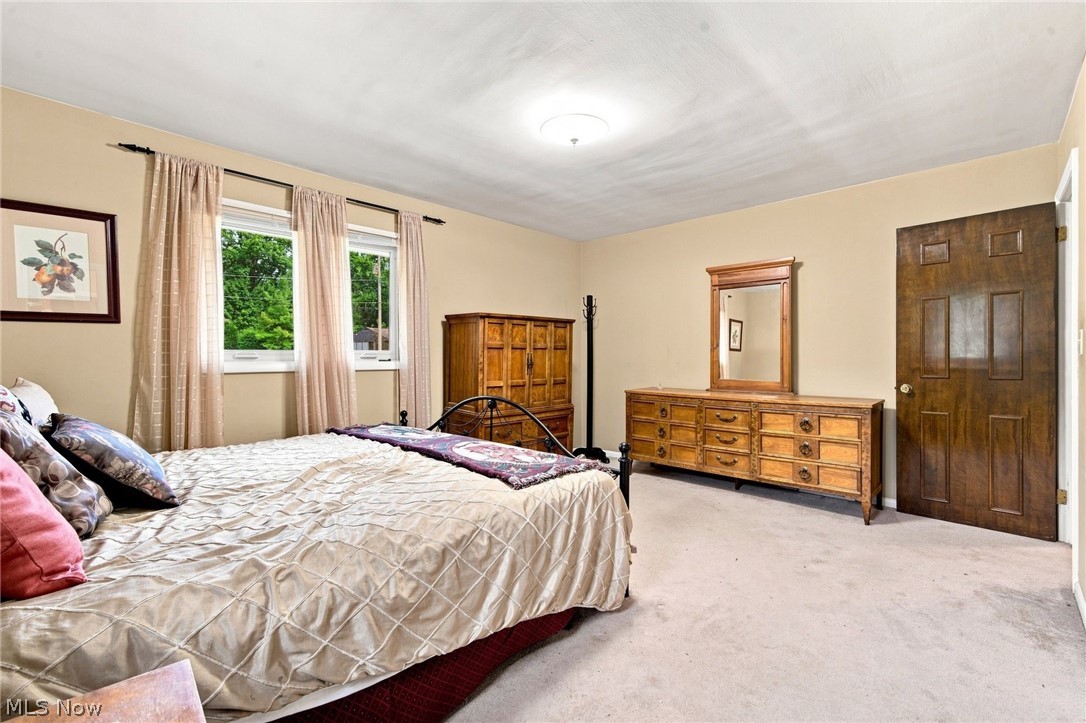 10051 Deerfield Lane Brecksville OH 44141