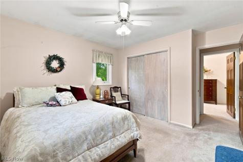 10051 Deerfield Lane Brecksville OH 44141
