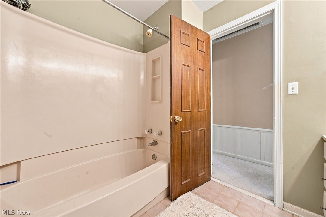 10051 Deerfield Lane Brecksville OH 44141