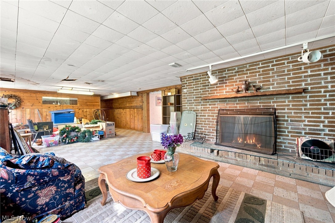 10051 Deerfield Lane Brecksville OH 44141
