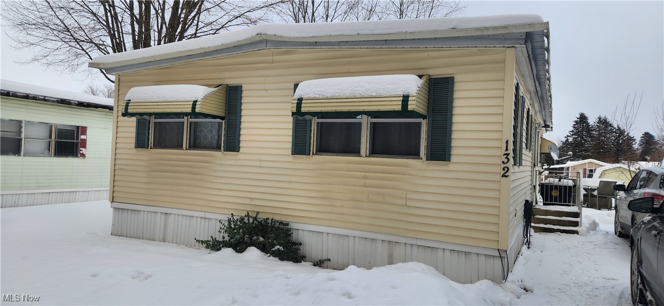 202 W Main Street Conneaut OH 44030