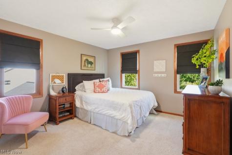 1658 Chestnut Trail Drive Twinsburg OH 44087