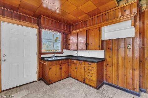 416 Washington Avenue Lorain OH 44052
