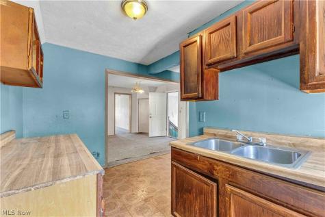 416 Washington Avenue Lorain OH 44052