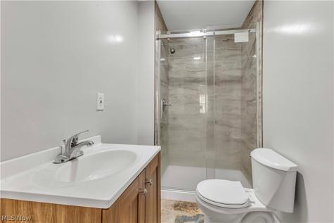 416 Washington Avenue Lorain OH 44052