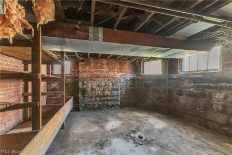 416 Washington Avenue Lorain OH 44052