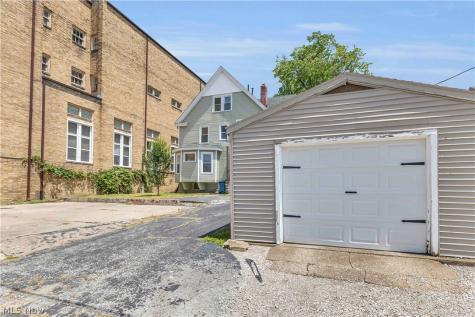 416 Washington Avenue Lorain OH 44052