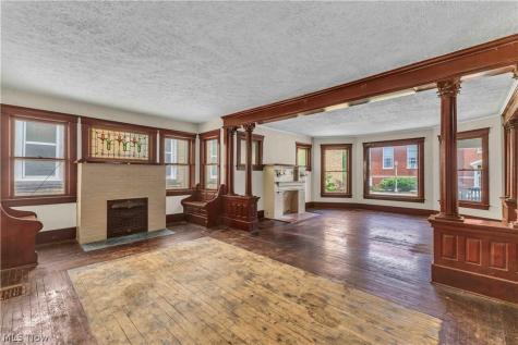 416 Washington Avenue Lorain OH 44052