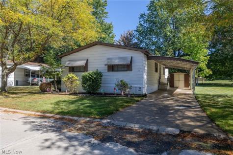 8 Dogwood Lane Olmsted Twp OH 44138