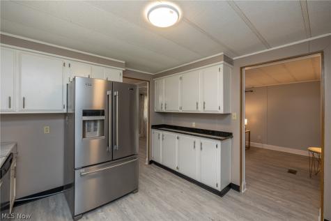 8 Dogwood Lane Olmsted Twp OH 44138