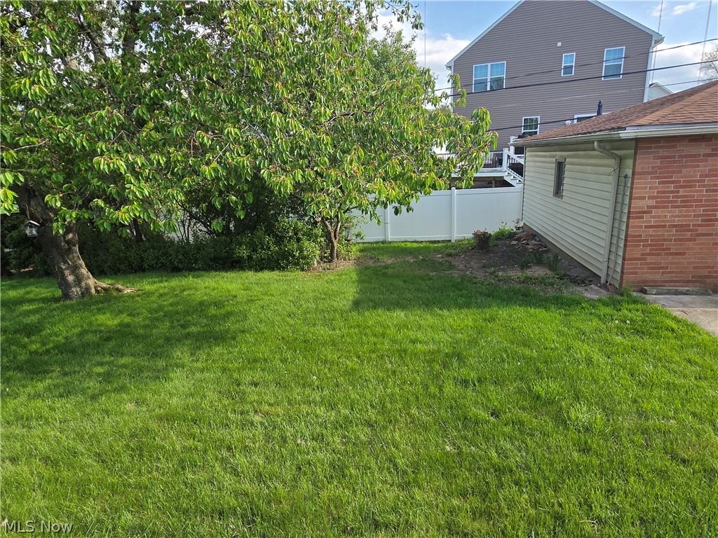 1423 Roanoke Drive Parma OH 44134