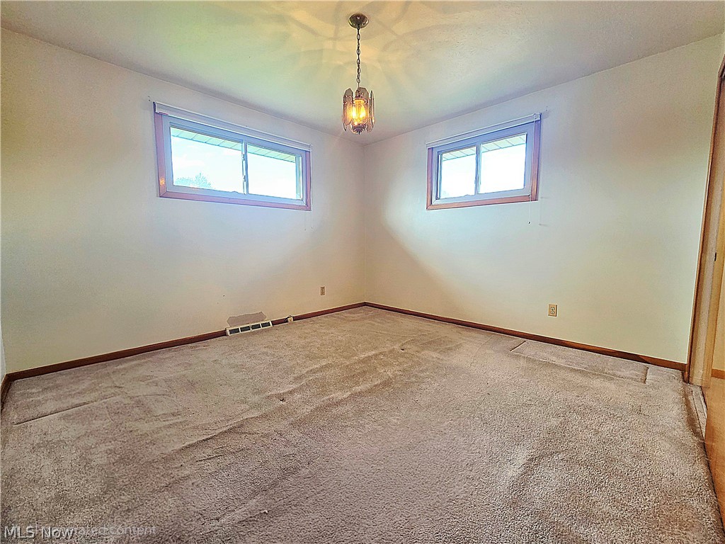 1423 Roanoke Drive Parma OH 44134