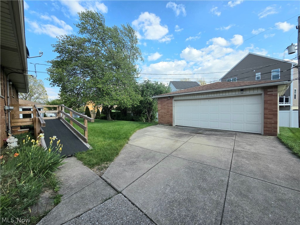 1423 Roanoke Drive Parma OH 44134