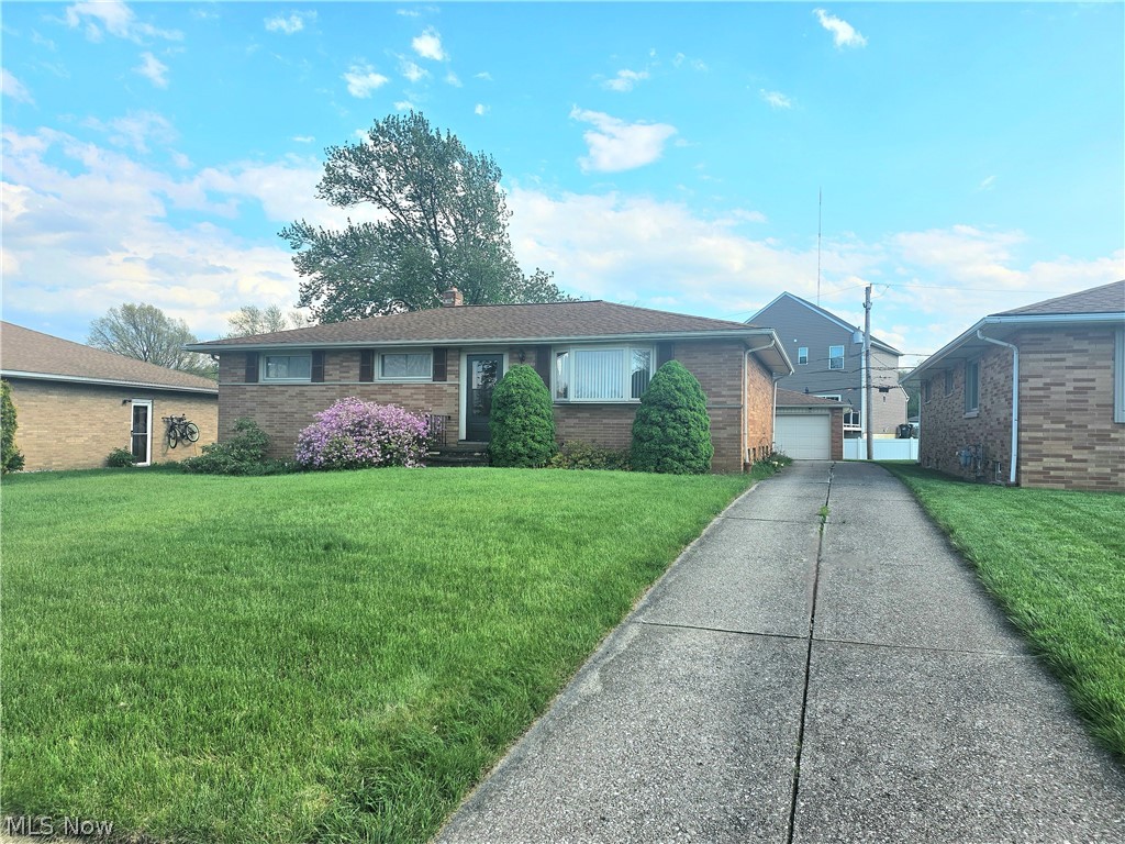 1423 Roanoke Drive Parma OH 44134