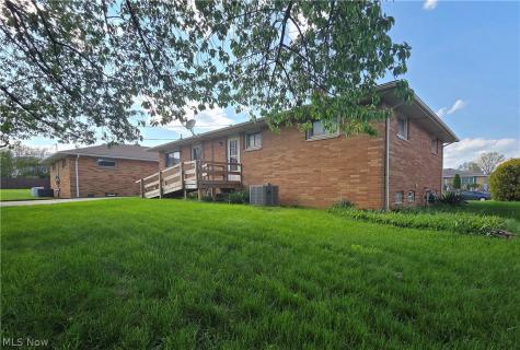 1423 Roanoke Drive Parma OH 44134