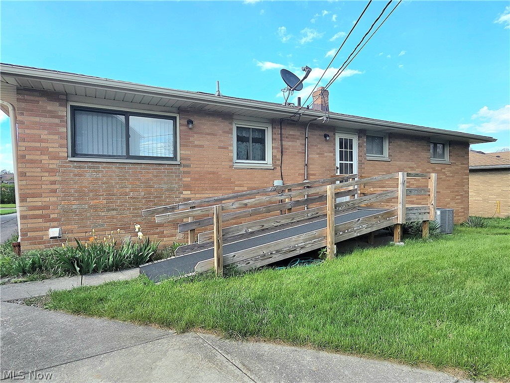 1423 Roanoke Drive Parma OH 44134